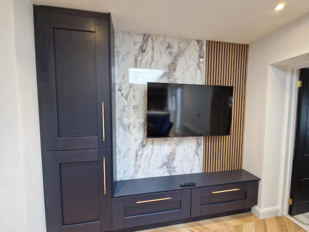 Holiday home 3 Bedroom Stylish Merthyr Merthyr Tydfil