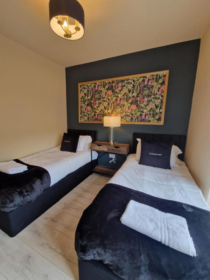 Holiday home 3 Bedroom Stylish Merthyr Merthyr Tydfil